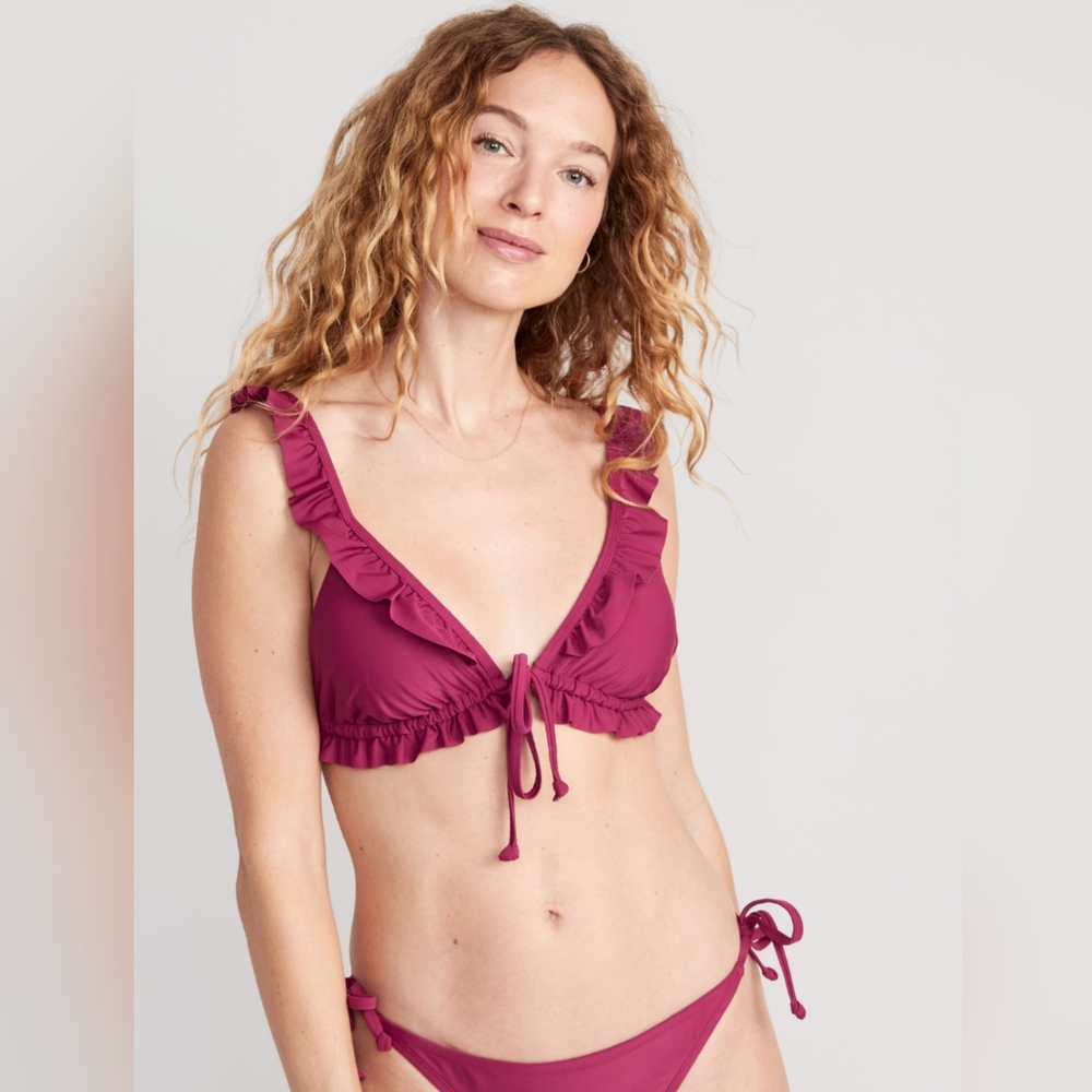NWOT Old Navy Ruffled Bikini